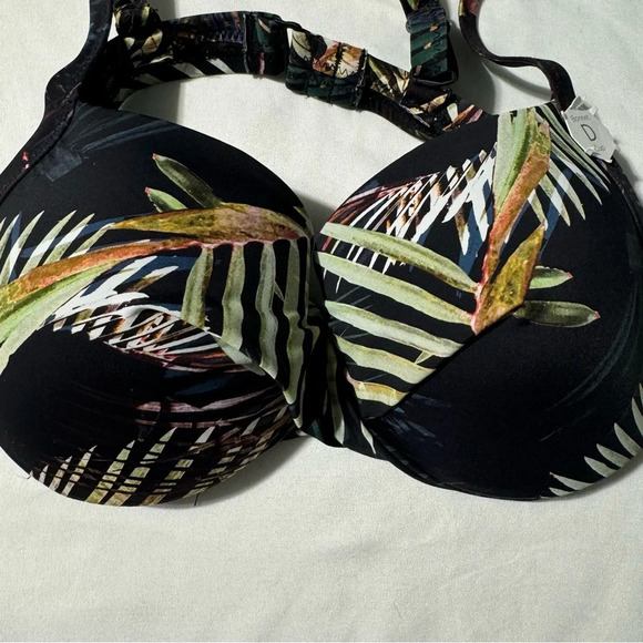 NWT Everyday Sunday Bikini Top  Midnight Multi Colour Palm Size 6 D Cup - Picture 2 of 8